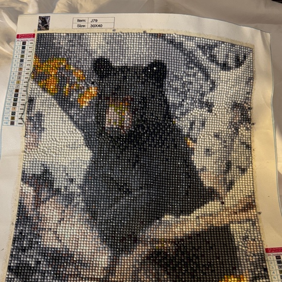 Black Bear Diamond Painting Kit - Picture 2 of 4